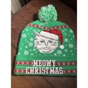 Dec 25th  Meowy Christmas Festive Ski/Snow Hat NWOT Never Worn.